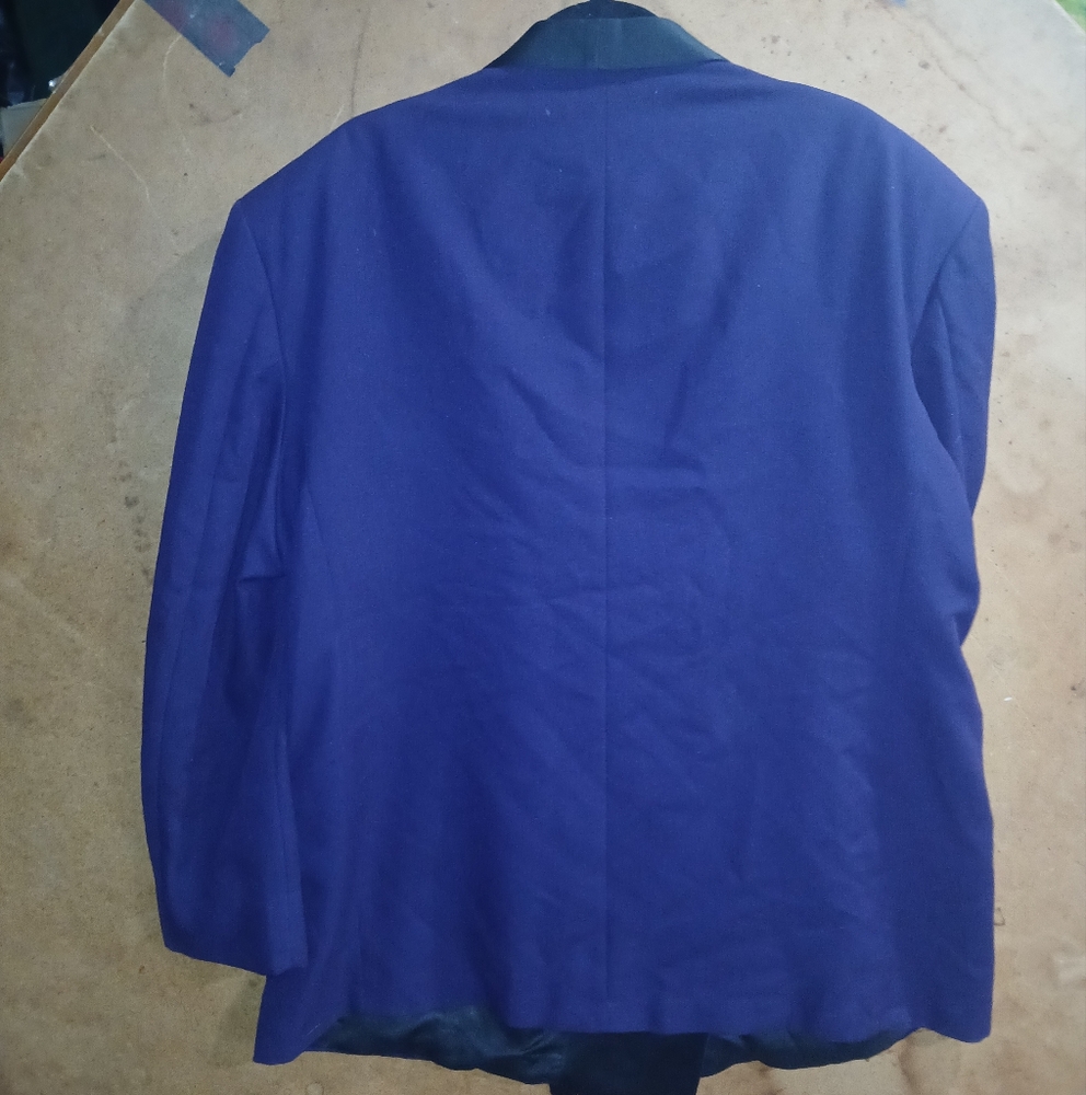 Suit Jacket - Picture 6 of 8